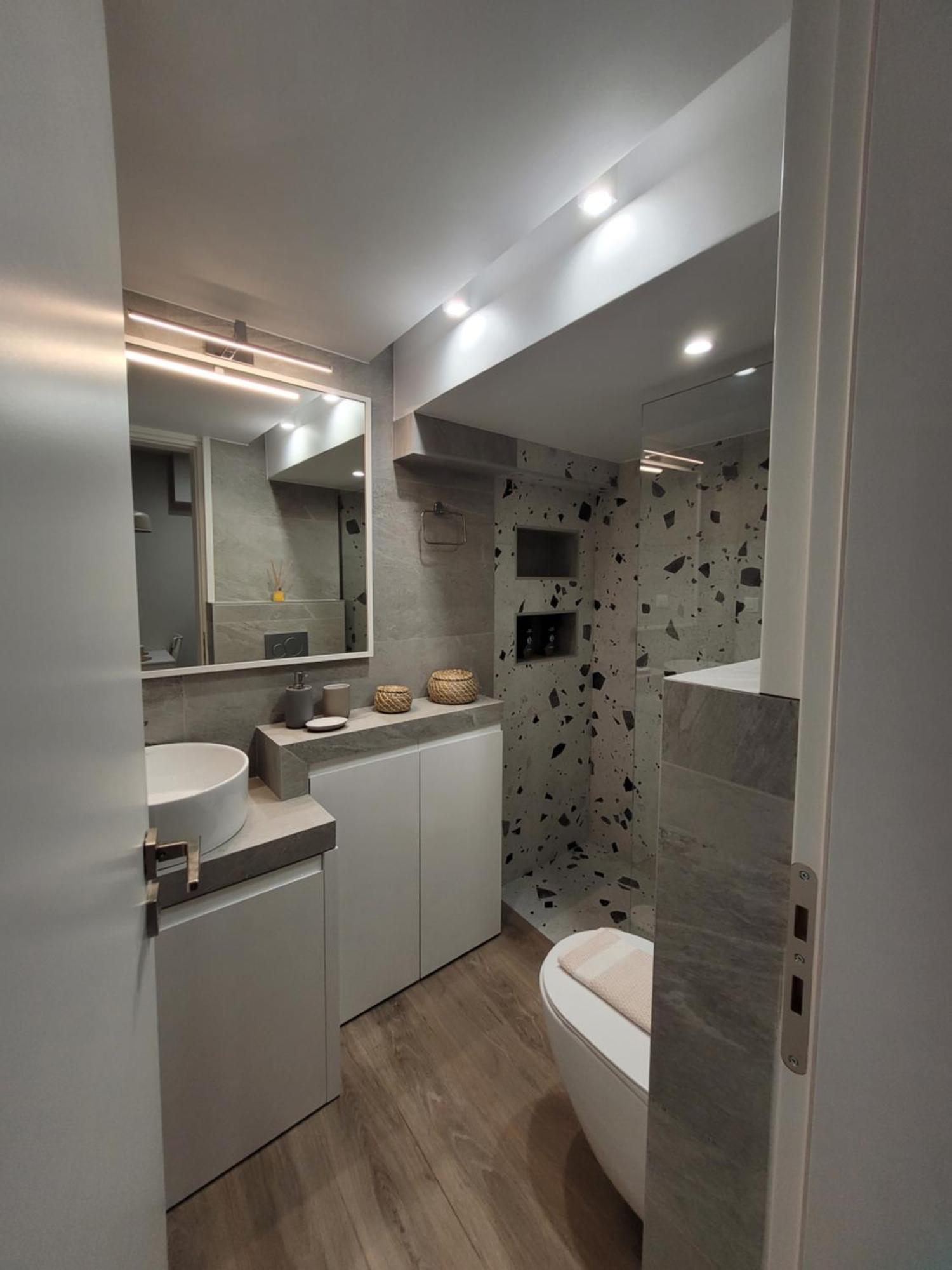 Armonia Small Luxury Apartments 이라피트라 외부 사진