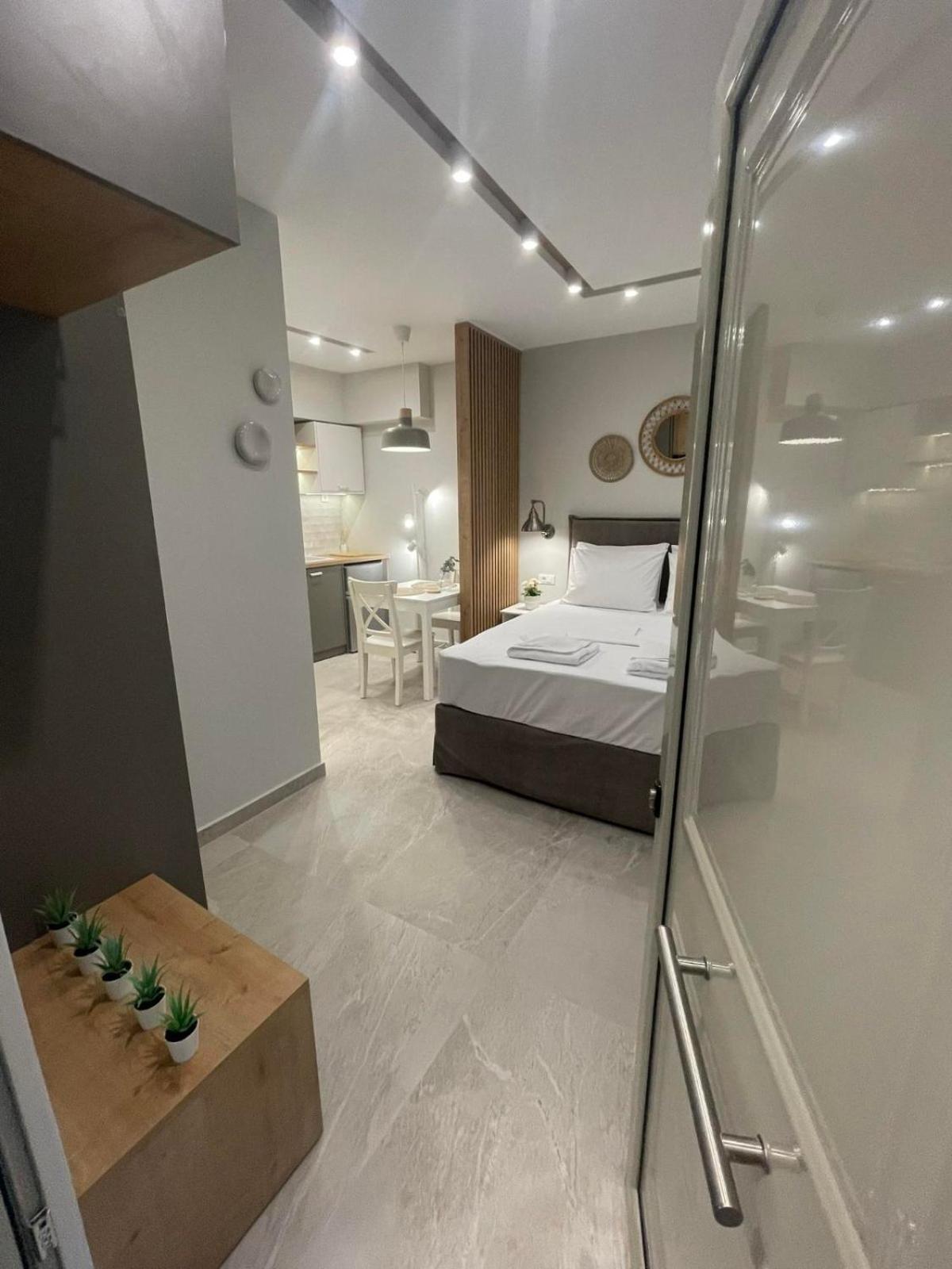 Armonia Small Luxury Apartments 이라피트라 객실 사진